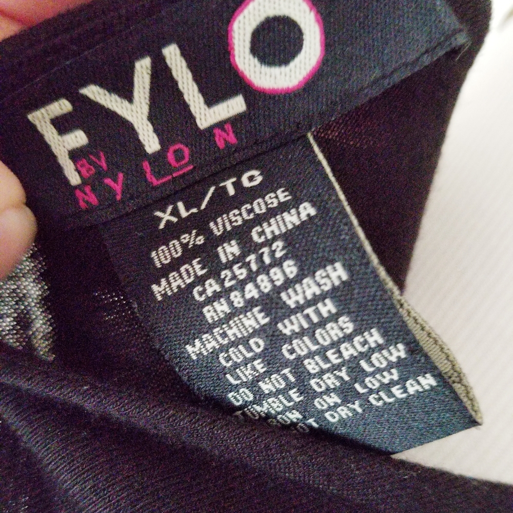 EUC Fylo Women's Sleeveless Dress - Picture 5 of 5